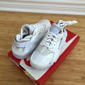 Nike BNW Sneakers Air Huarache Run Shoes White